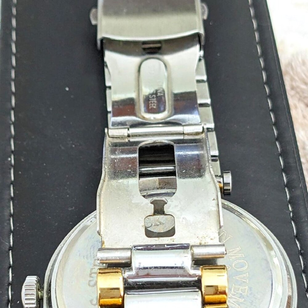 Large Face Watch NOWT - Picture 3 of 4